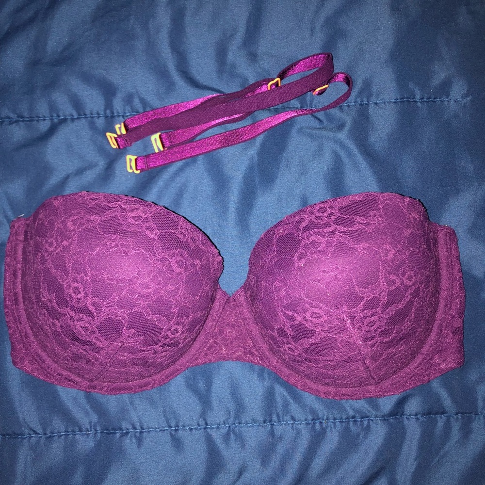 ✨Victoria’s Secret Strapless Bra